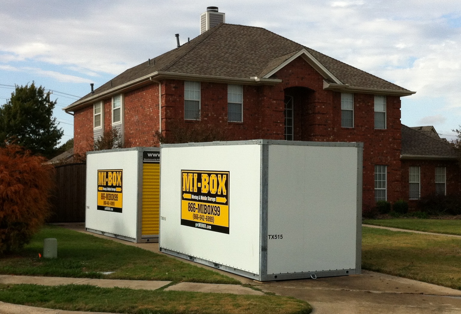 Mobile storage pods MIBOX Moving & Mobile Storage of Dallas